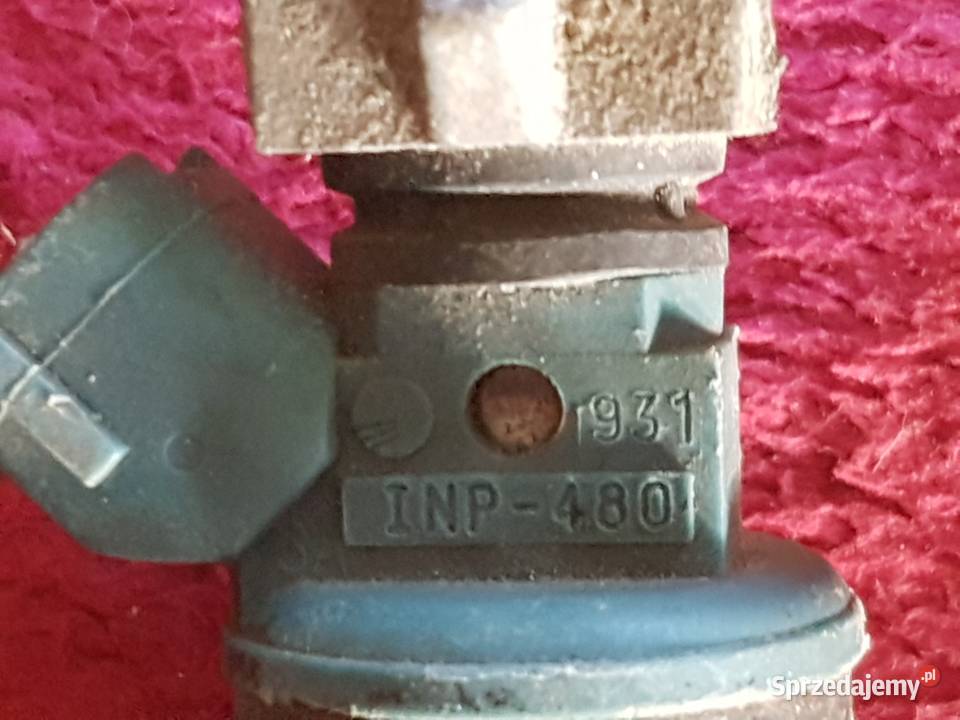 MAZDA 626 1816V 1996 LISTWA WTRYSKOWA Turek