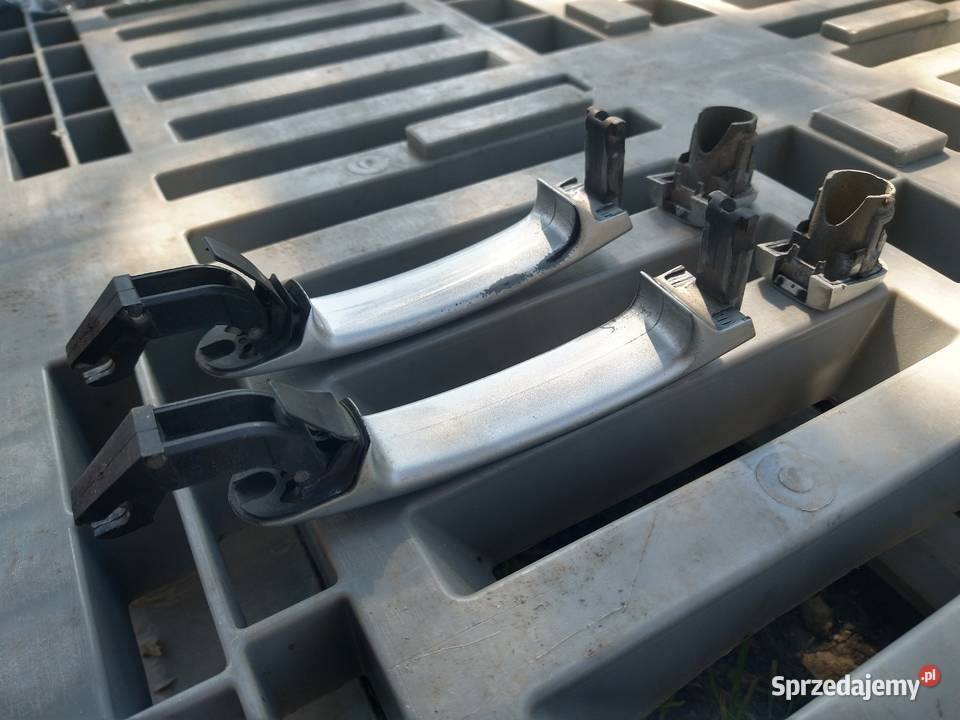 Klamka Zewnętrzna Kpl 3B0 837 207 VwSeatSkoda LP sprzedam