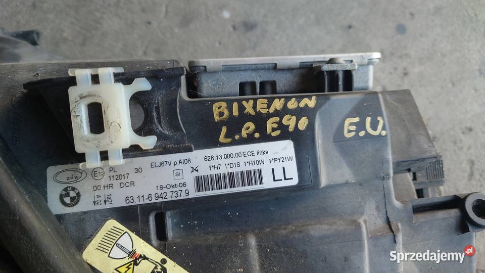 BMW E90 E91 Lampa prawa lewa bixenon europa