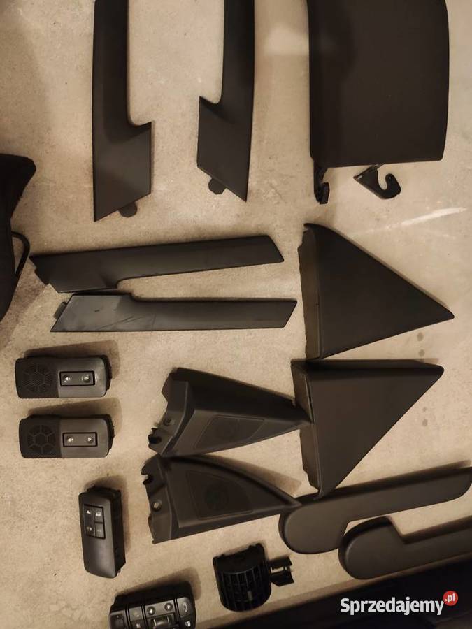 Okazja Boczki kanapa tył zaślepki przełączniki sprzedam