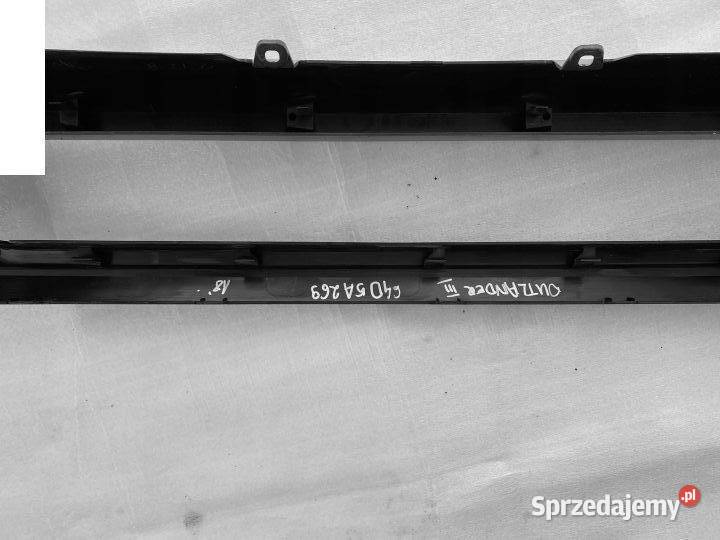 OUTLANDER III LIFT DOKŁADKA SPOILER ZDERZAKA TYŁ
