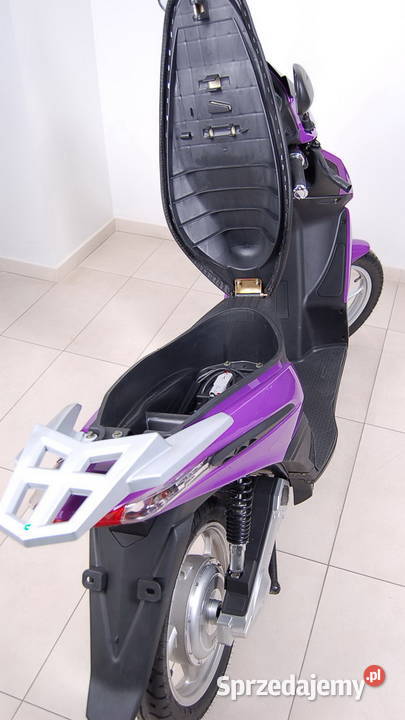 Motorower skuter elektryczny o mocy 800W bateria sprzedam