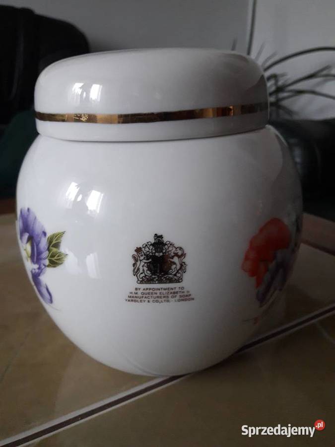 Waza reklamowa z królewskimi herbami lata 50 te Janów Lubelski