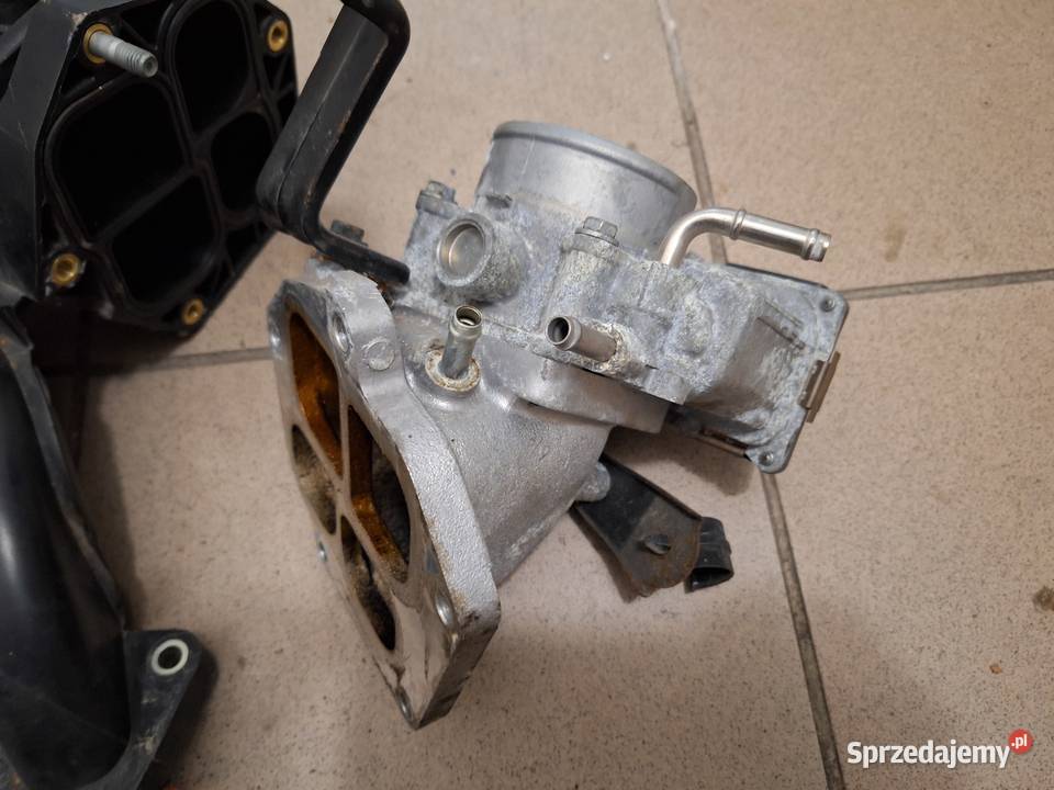 Lexus RX 400h Toyota przepustnica 2203020060 Toruń