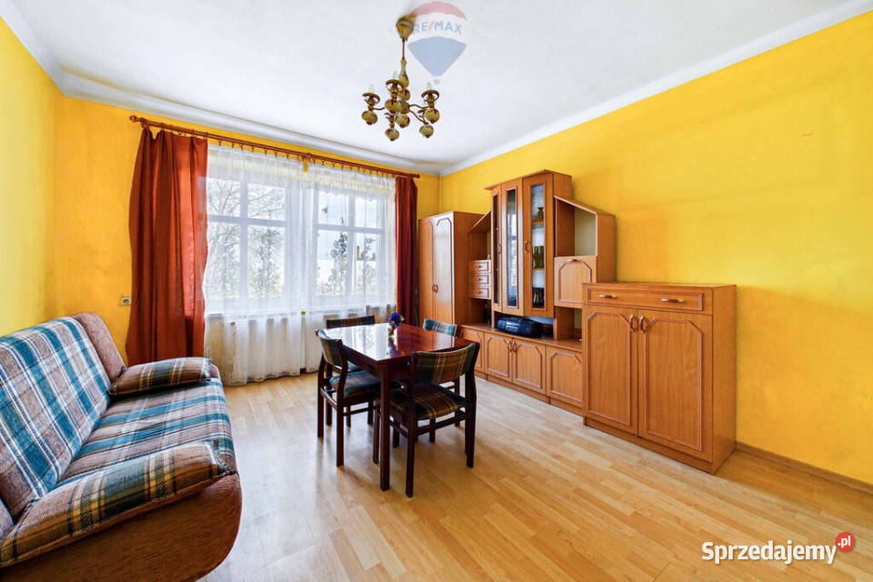 Dwupokojowe mieszkanie w kamienicy Chojnów sprzedam