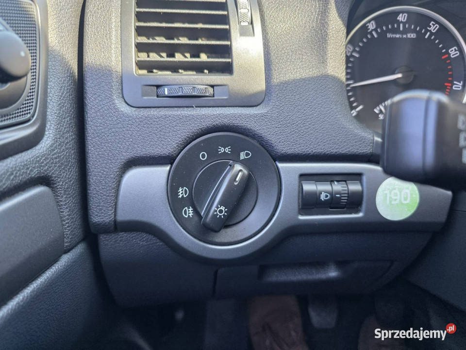 koda Octavia 12 TSI 105 Klimatyzacja Dwa Klucze relingi dachowe Słupsk