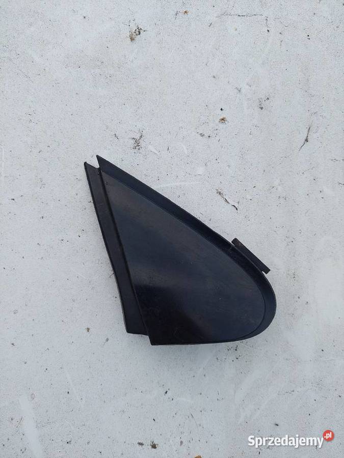 Trójkąt zaślepka błotnika drzwi prawa Honda Przyborów sprzedam