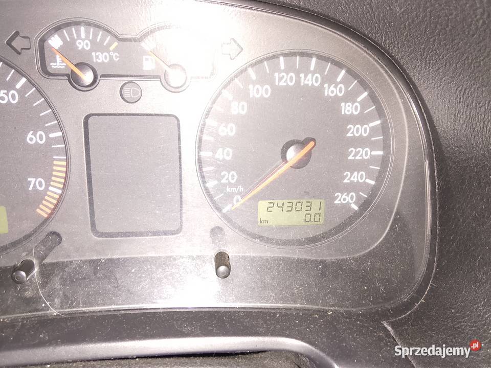 sprzedam samochód marki golf 4 Sadkowice