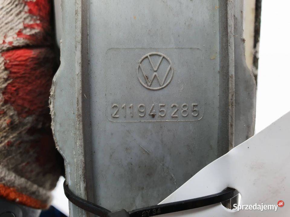 LAMPA PRAWA TYŁ VOLKSWAGEN LT 28 211945285 Lipno sprzedam