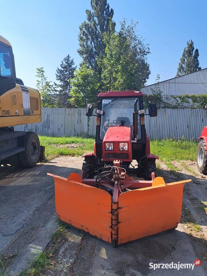 Ciągnik rolniczy BZTDIA BELARUS 3204 WOM 540/1000 obr. Kraków