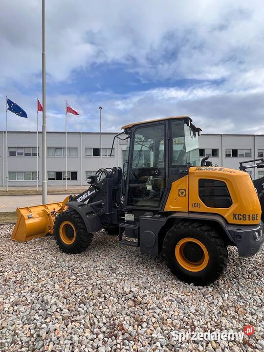 Ładowarki kołowe 5 ton 3h łódzkie Kompina sprzedam