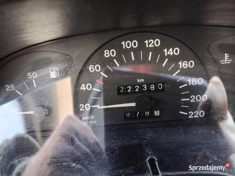 Opel Astra F sedan nieuszkodzony