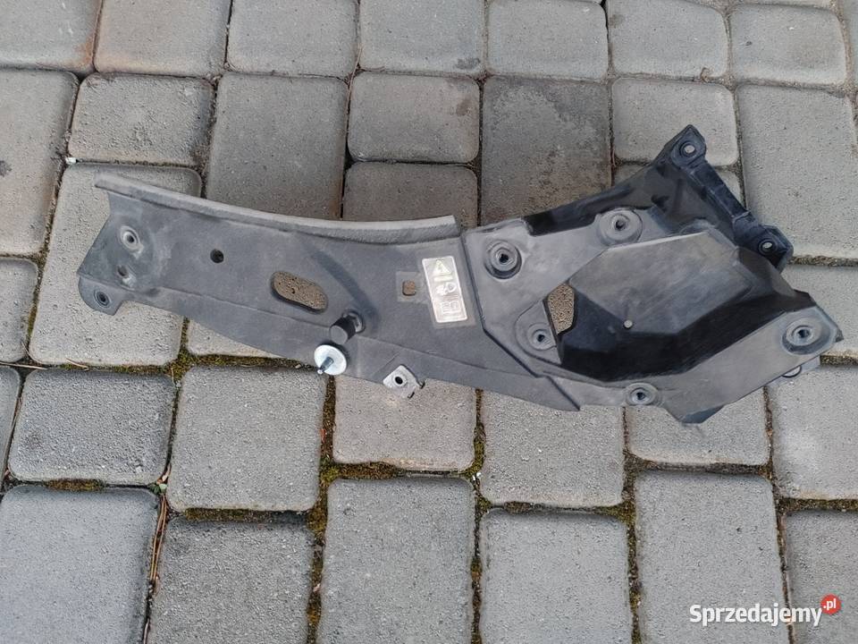 OKULAR ŚLIZG A2166200291 LAMPY PRAWY MERCEDES CL Rok produkcji 2012 Pozostałe Krosno