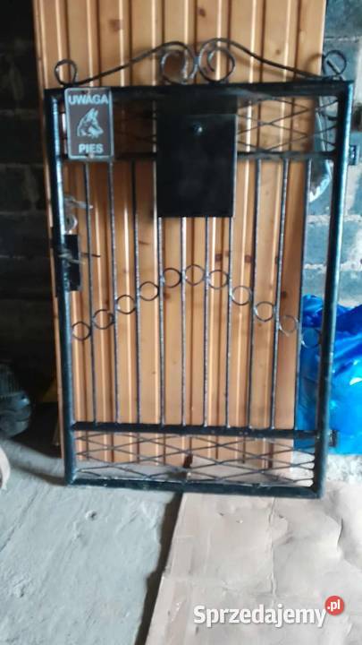 Solidna brama wjazdowa z furtką Olkusz