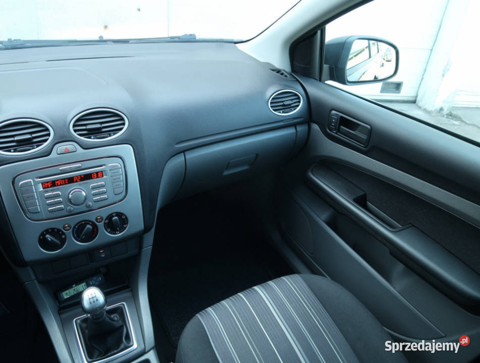 Ford Focus 14 16V mazowieckie Piaseczno