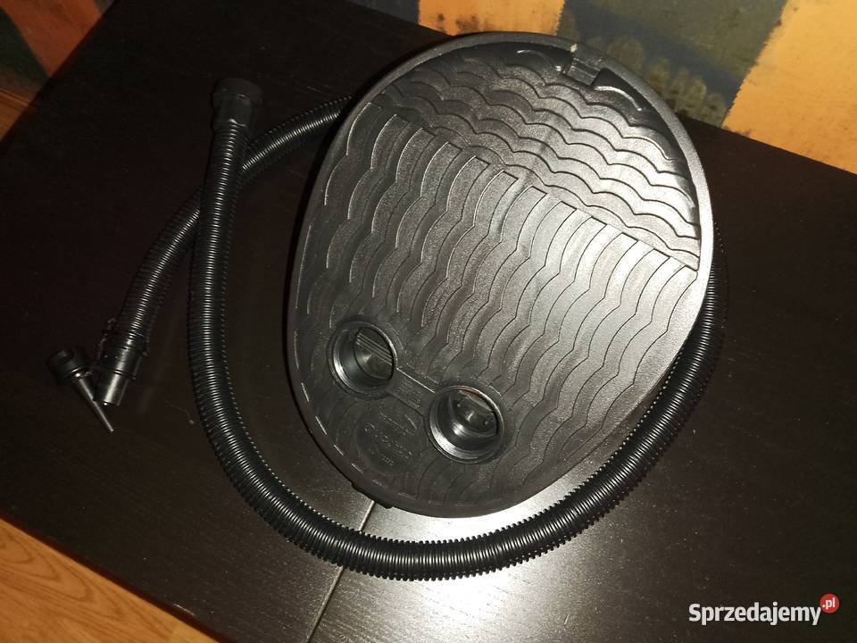 Pompka nożna kempingowa Quechua Akcesoria, narzędzia i noże Rybnik