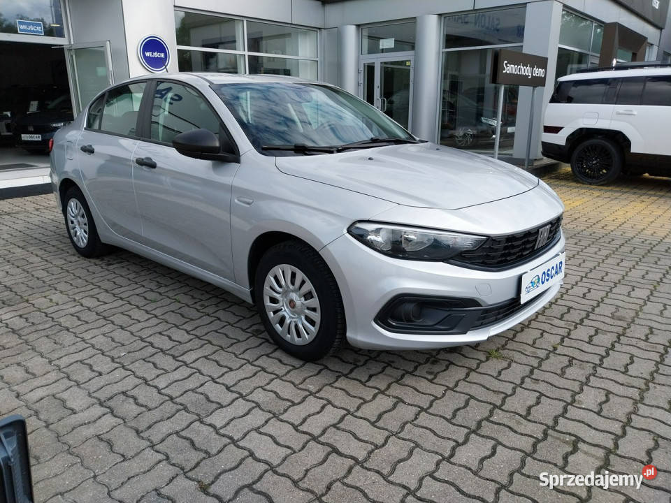Fiat Tipo FIAT Tipo 14 95 Salon Polska II 2016