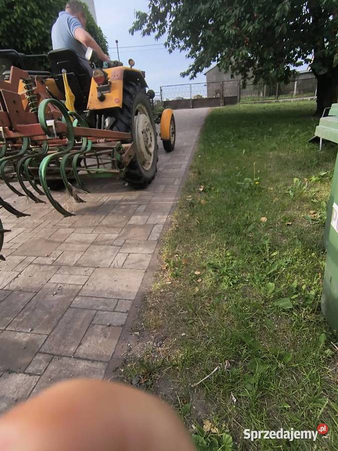 Agregat przedsiewny 18m wał przedni 2 wałki Koło sprzedam