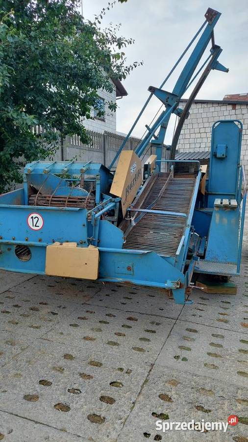 Kombajn ziemniaczany Karlik Z 642 Majdan Królewski