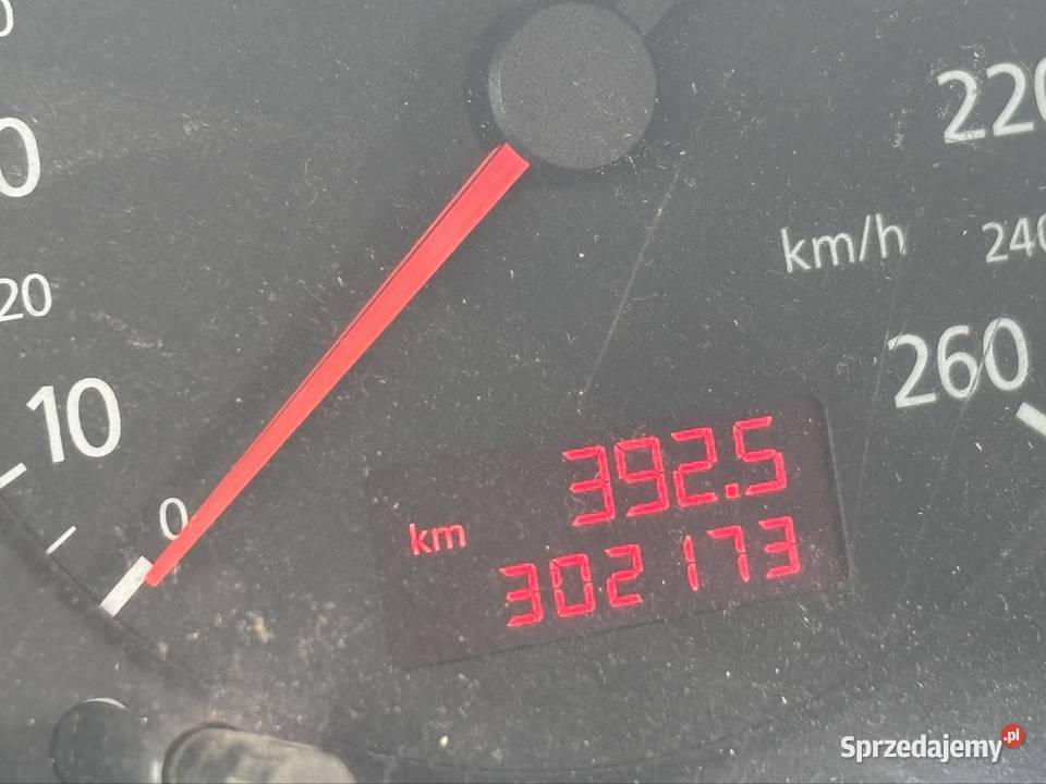 Audi a4 b5 lift 1999 nieuszkodzony A4 Uchanie sprzedam