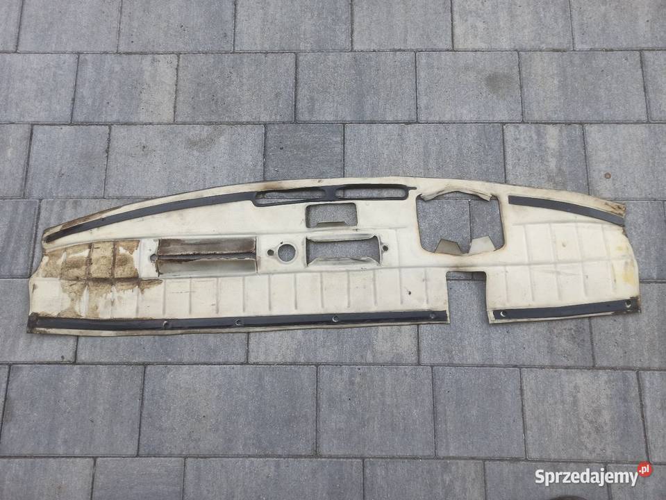 Wykładzina obicie deski rozdzielczej pod Poznań