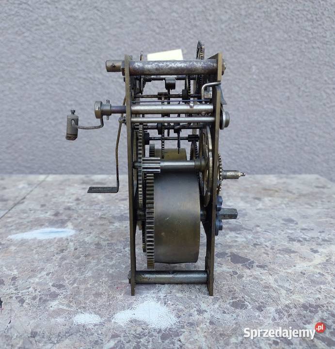 811 Mechanizm starego zegara ściennego GB P42 Tczew