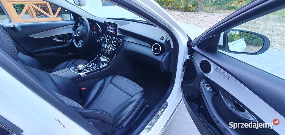 Mercedes C220d W205 Sedan 2017r 140000 22 Klasa C Tomaszów Lubelski