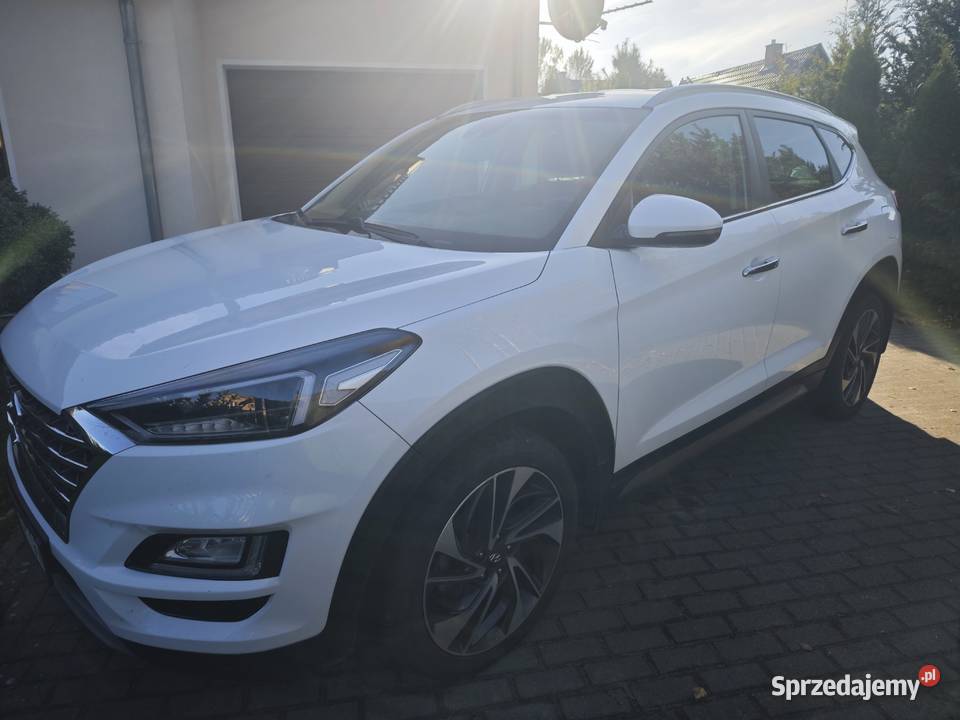 Hyundai Tucson 16 crdi aut Salon asystent pasa ruchu Świebodzin sprzedam