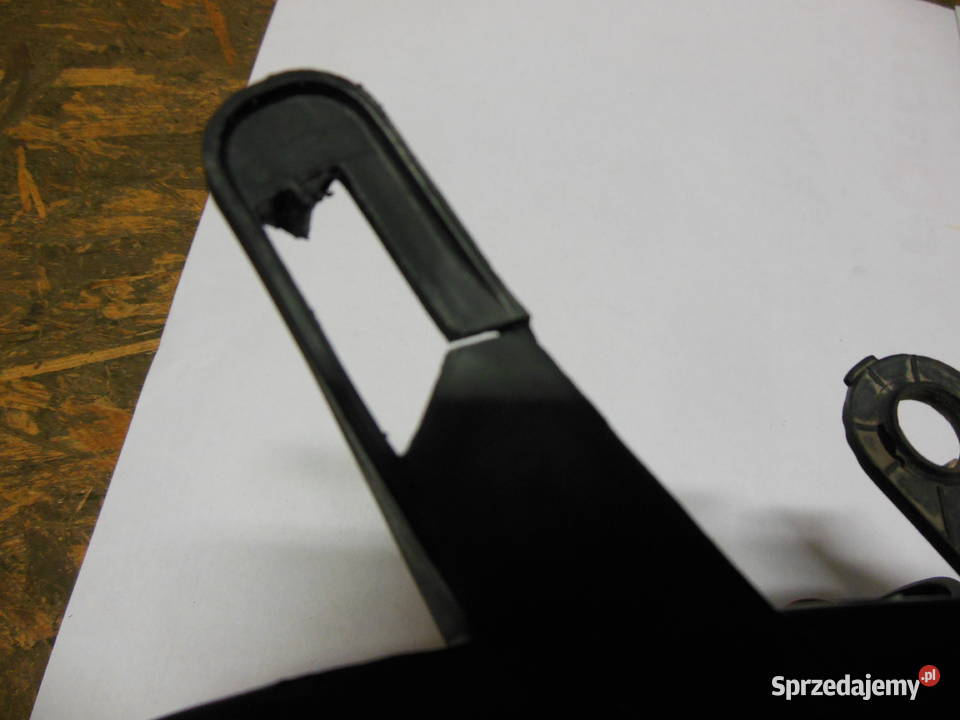 REFLEKTOR PRAWY FIAT GRANDE PUNTO 086611164R Kozy