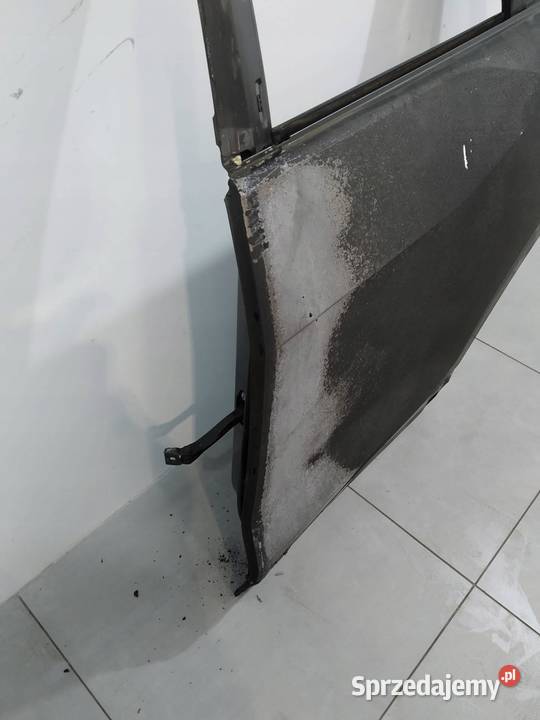 DRZWI LEWE TYŁ SPALONE Audi Q2 I 2016