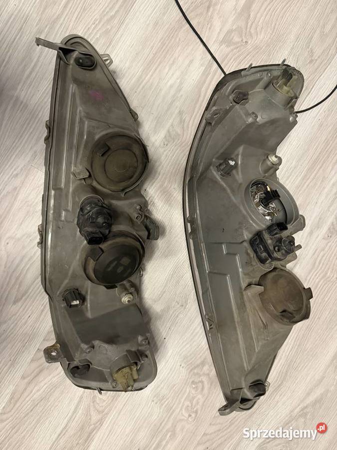 Lampy Honda Accord VI sprzedam