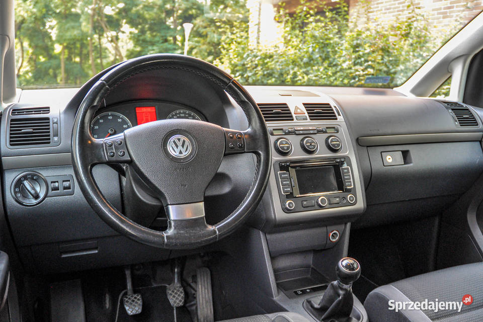 Volkswagen Touran Lift Bezwypadkowy Wrocław