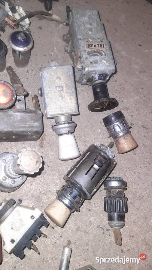 Różne przełączniki stacyjki kontrolki Syrena Brzozów sprzedam