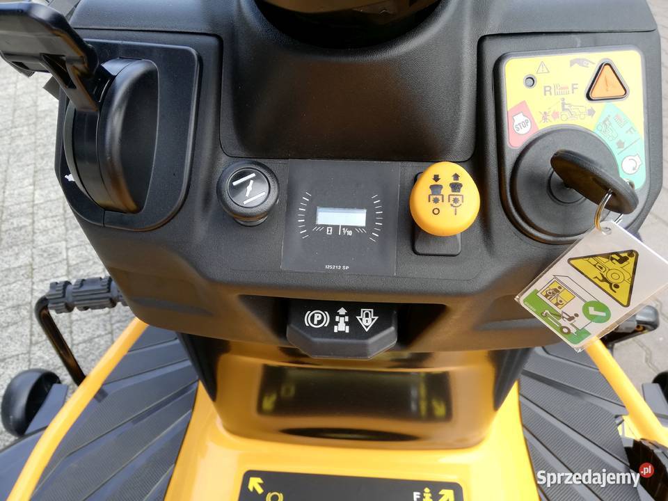 Traktor ogrodowy Cub Cadet XT3QS127 Kawasaki 22 Kobiele Wielkie sprzedam