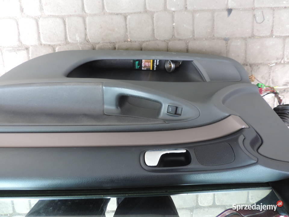 AUDI A4 B5 FL KOMBI DRZWI PRAWY PRZÓD LZ3L Nowy Sącz