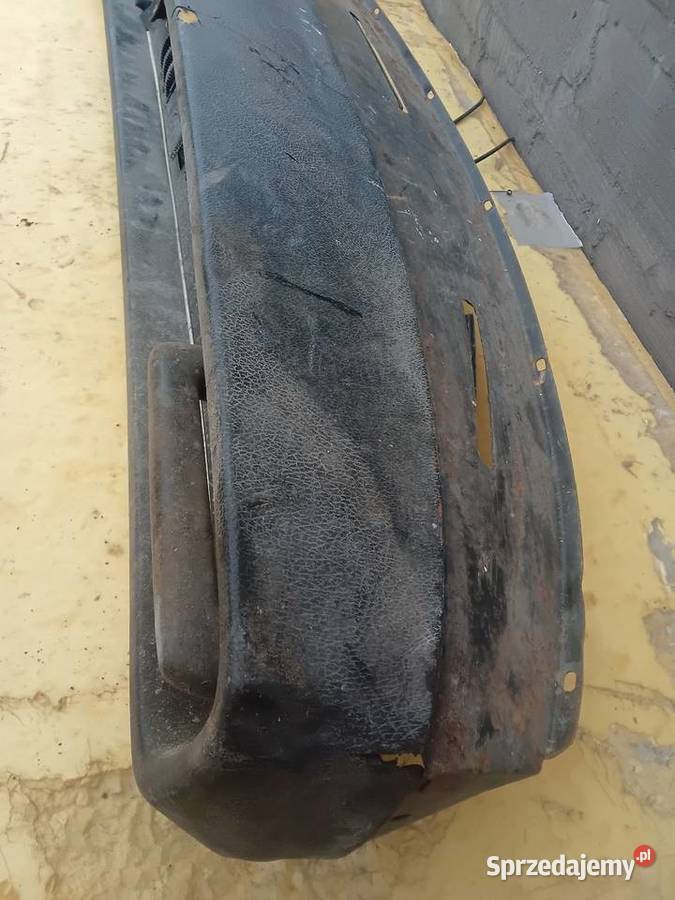 Volvo 140 Deski rozdzielcze, konsole sprzedam