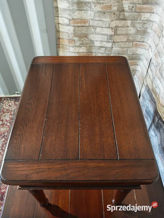 Zestaw pięknych stolików drewnianych świętokrzyskie