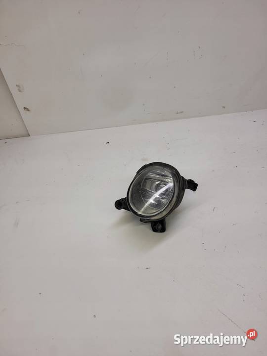 HALOGEN PRAWY PRZÓD AUDI A5 8T 8T0941700 śląskie Przystajń