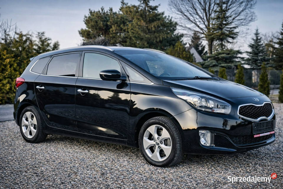 Kia Carens IV 2013 Sadlno