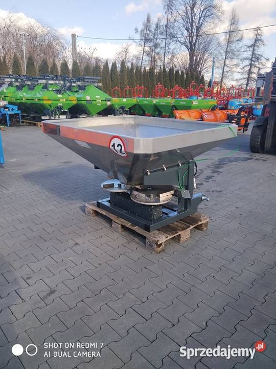 Rozsiewacz nawozów LANGREN RS600 poj 600l nieuszkodzony Miechów