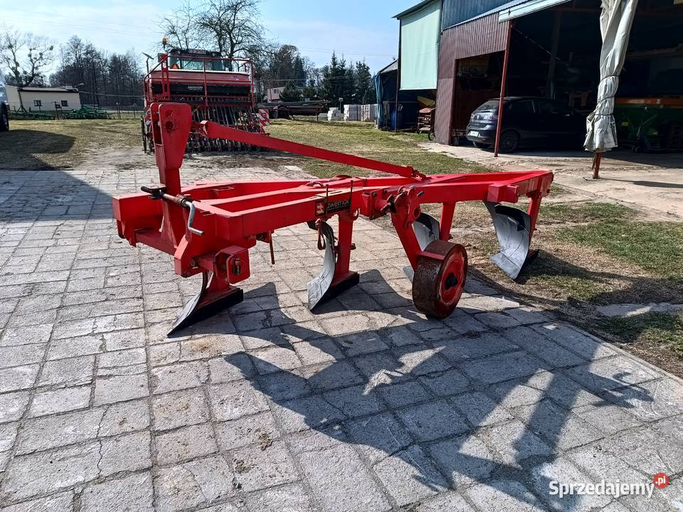 Sprzedam pług Awemak 4 skibowy Lniano