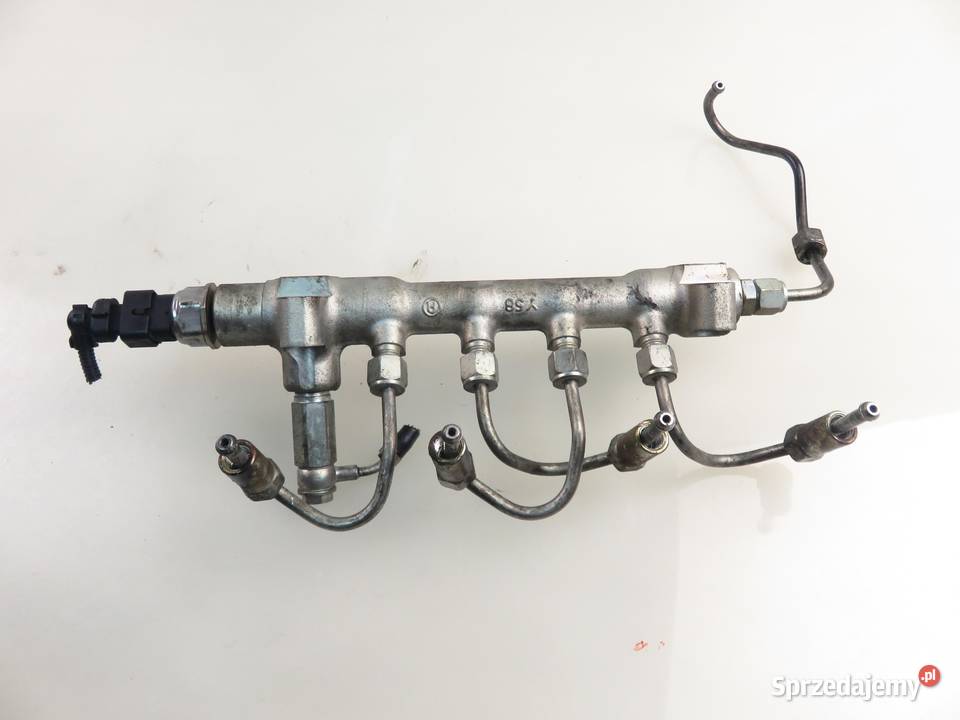 LISTWA WTRYSKOWA OPEL ASTRA IV J 17 CDTI A 17 Listwy wtryskowe sprzedam