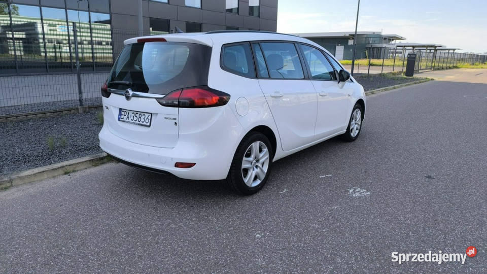 Opel Zafira C 2016r 16 CDTi Tourer Facelifting biały łódzkie Pabianice sprzedam