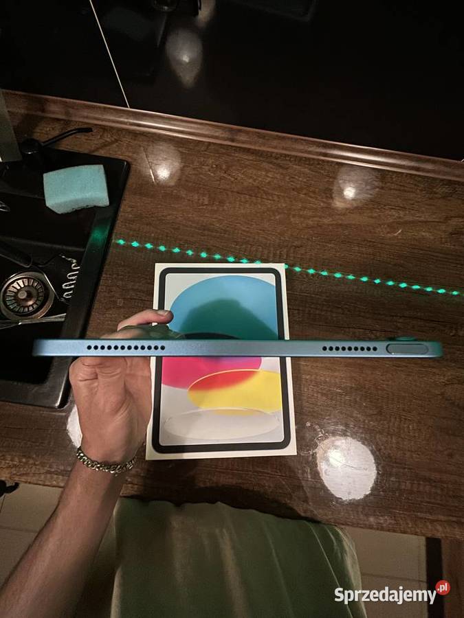 Sprzedam Tablet iPad 10 gen 64GB Ryczywół