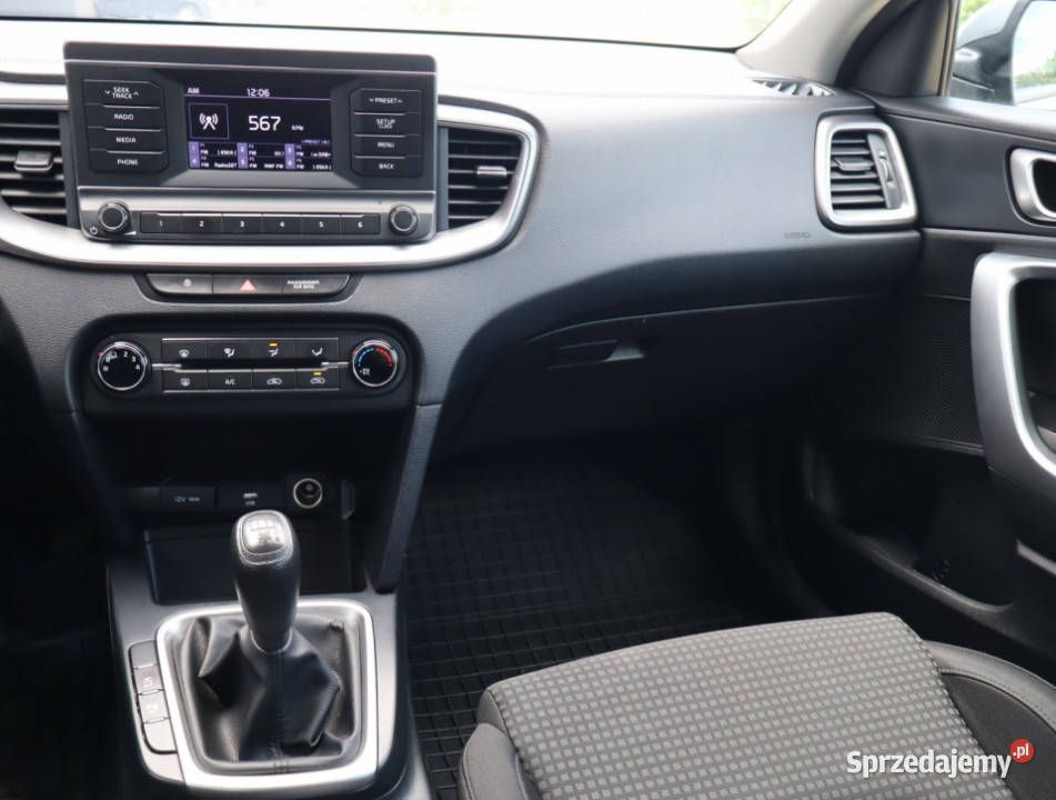 Kia Ceed 16 CRDi isofix Piaseczno