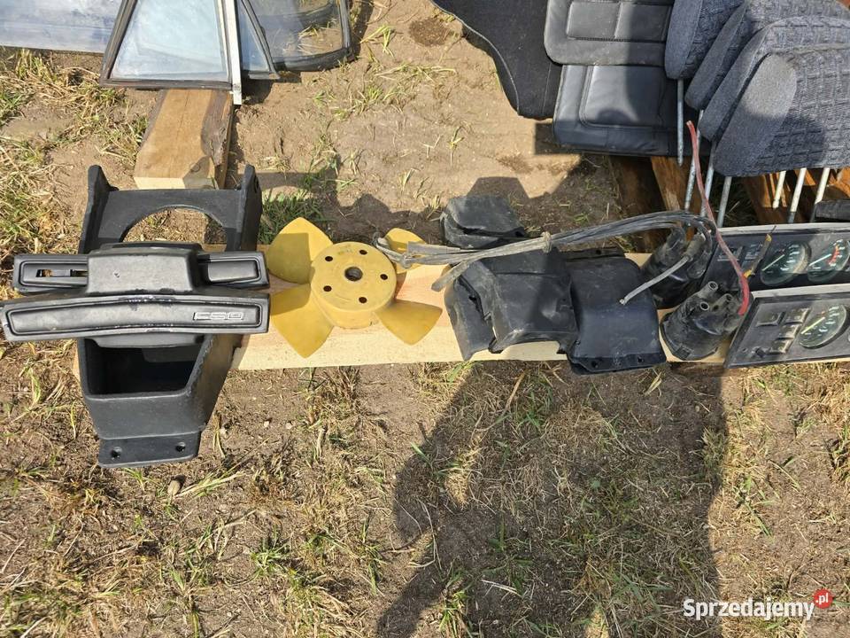 Fiat 125p duży zestaw części komplet szyby Biała Piska