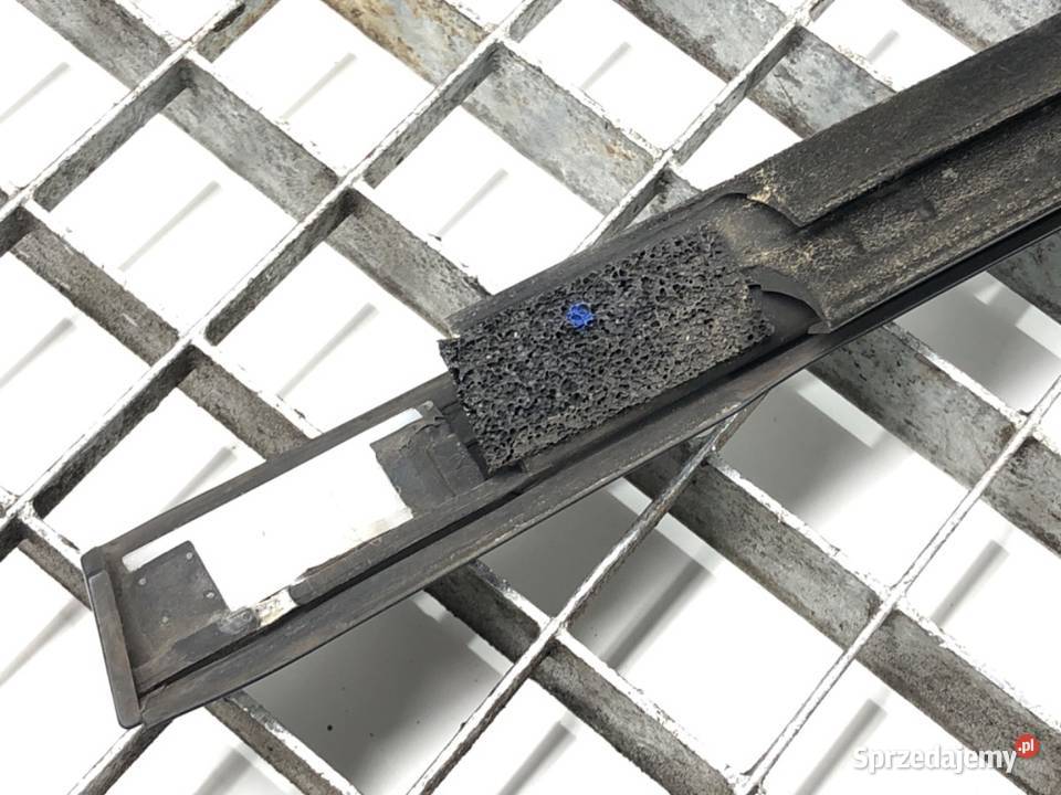 LISTWA ZGARNIAJĄCA PRZÓD PRAWA CHROM FORD MONDEO Listwy