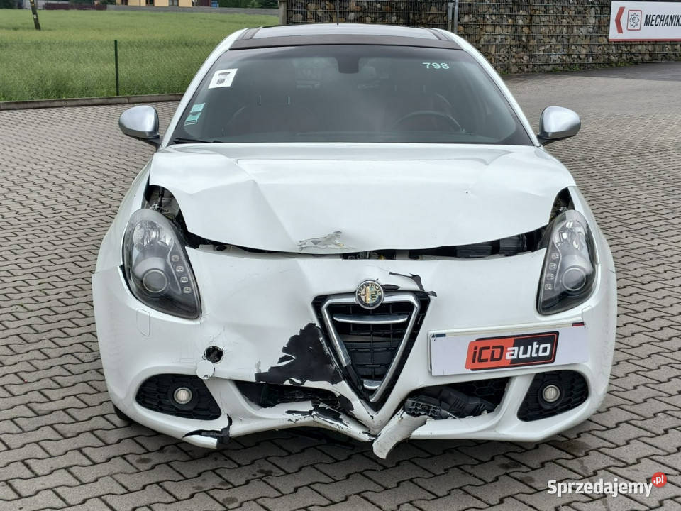 Alfa Romeo Giulietta quadrifoglio17 turbo 235 201678km Kęty sprzedam