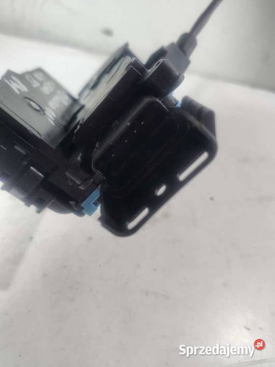ZAMEK DRZWI PRAWY TYŁ CITROEN C3 PICASSO 4 PIN sprzedam