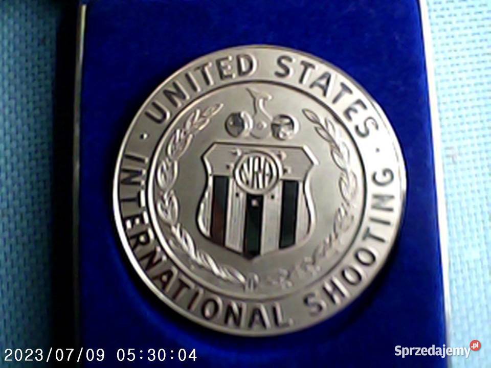 Piekny stary medal National Rifle Association of Warszawa